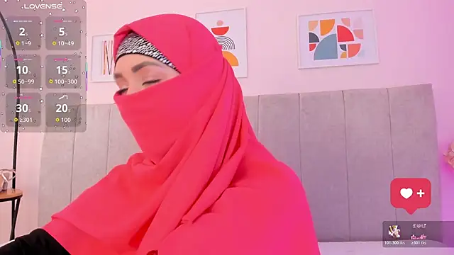 fatiima  online show from March 9, 7:18 pm