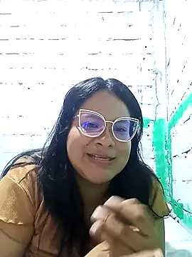 celeste122595 online show from May 14, 2:46 pm