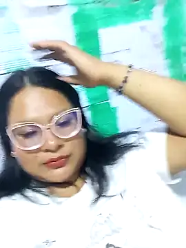 celeste122595 online show from May 15, 2:51 am