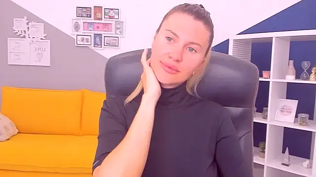 AryaAltkerer online show from July 13, 12:52 pm