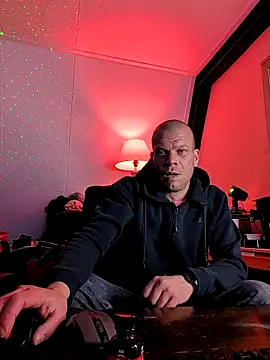 Kinky Play1 online show from January 6, 8:45 pm