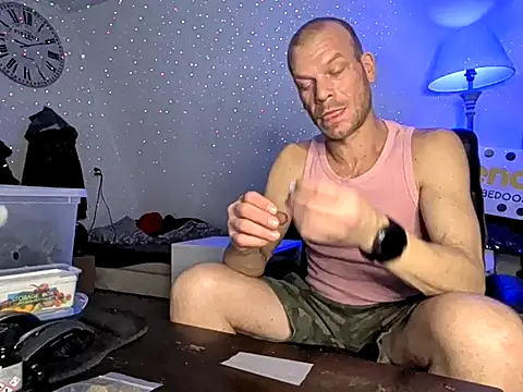 Kinky Play1 online show from February 1, 8:07 pm