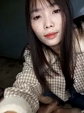 Fish yellow online show from November 19, 1:00 pm