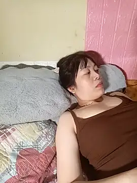 Snapshot of Butterfly_kee chatting on October 24, 2:52 am Butterfly kee online show from October 24, 2:52 am