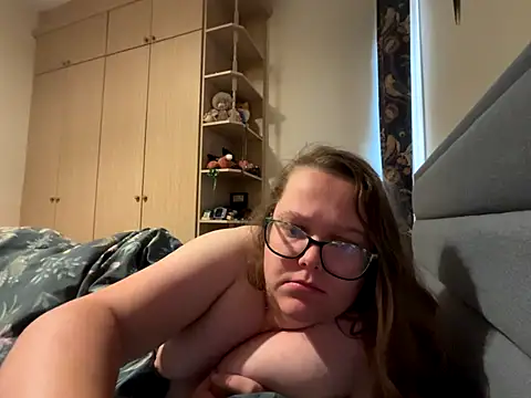 Scarletcum22 online show from October 19, 8:59 am