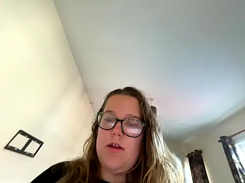 Scarletcum22 online show from November 2, 8:28 am