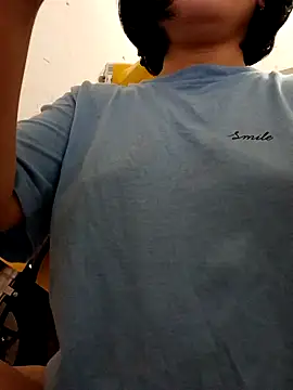 Snapshot of Mina-02 chatting on October 27, 4:49 am Mina-02 online show from October 27, 4:49 am