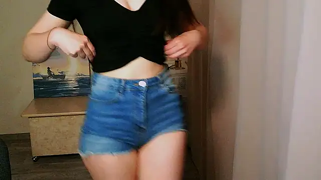 Cute Maria  online show from April 17, 7:06 pm