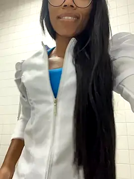 raphaelasoares online show from November 23, 5:29 am