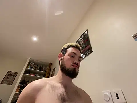 Snapshot of adambigdick97 chatting on April 12, 6:35 pm adambigdick97 online show from April 12, 6:35 pm