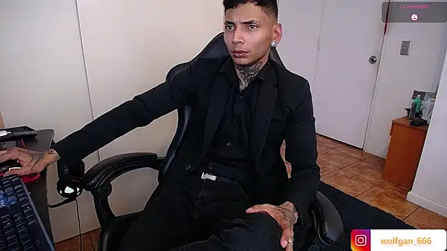 nathan aress6666 online show from February 14, 11:34 pm