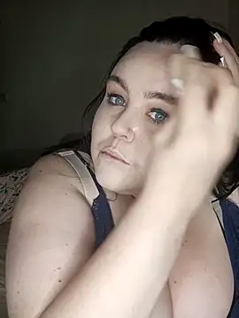 Maya 29x online show from December 21, 7:32 pm