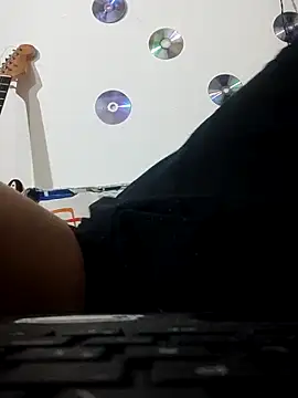 Carriata larry online show from February 3, 4:32 am