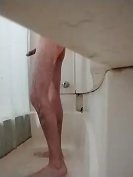 Snapshot of 4idin0000 chatting on November 11, 2:44 am 4idin0000 online show from November 11, 2:44 am