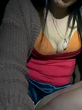 Snapshot of Winny-sexy chatting on October 22, 9:03 pm Winny-sexy online show from October 22, 9:03 pm