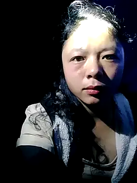 lisa-bae00 online show from October 21, 9:37 pm