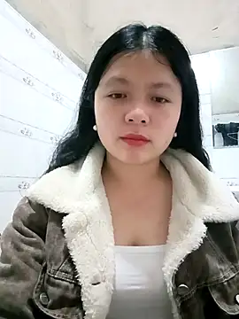 lisa-bae00 online show from March 9, 12:09 pm