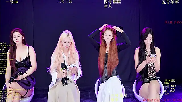 Snapshot of Comebaby-o07 chatting on October 22, 3:07 am Comebaby-o07 online show from October 22, 3:07 am