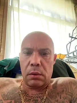 Snapshot of gitanoMad chatting on November 20, 12:49 pm gitanoMad online show from November 20, 12:49 pm