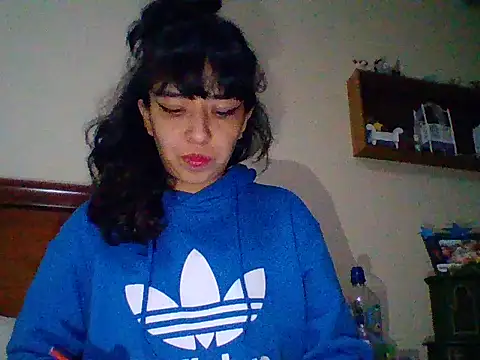 RedVelvet420 online show from October 23, 2:33 am