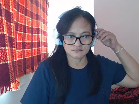 Kinkybela2025 online show from May 15, 11:34 pm