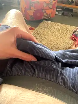 Snapshot of kirkmonsoon chatting on October 31, 4:52 pm kirkmonsoon online show from October 31, 4:52 pm