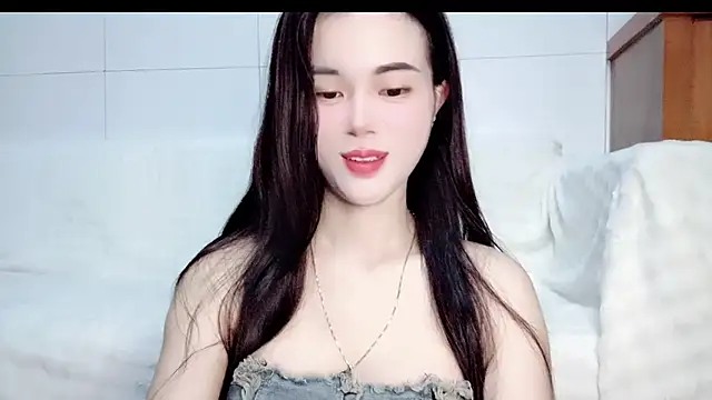 Family-Lovee online show from July 14, 6:46 pm