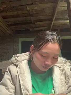 Snapshot of sowbibi chatting on October 27, 12:42 pm sowbibi online show from October 27, 12:42 pm