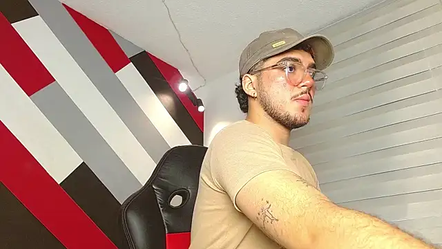 Zac Golden online show from May 29, 12:58 pm