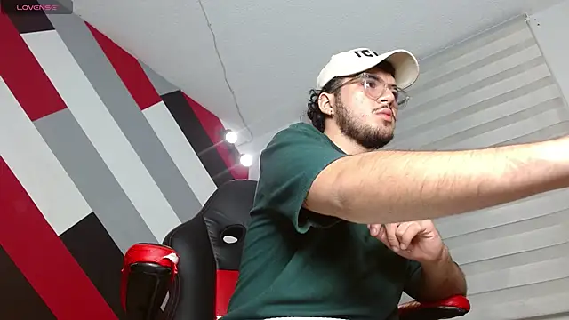 Zac Golden online show from June 14, 12:51 pm