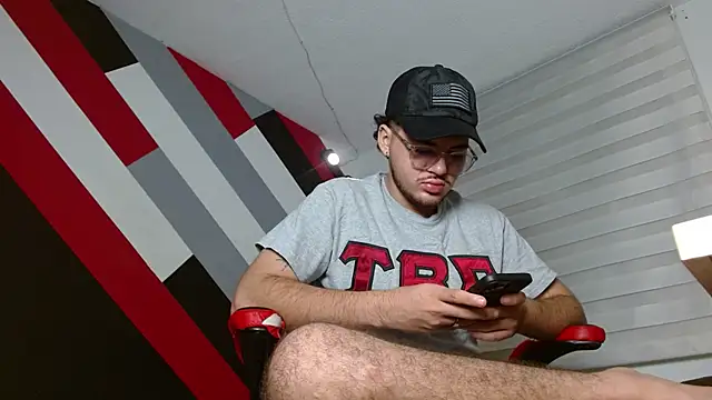 Zac Golden online show from June 19, 11:47 am