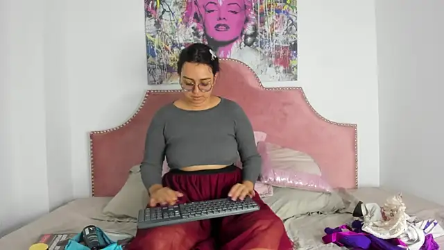 CarmenRed online show from October 27, 11:14 am