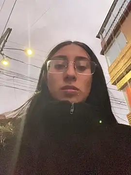 Violeet-Smith online show from December 21, 11:01 pm