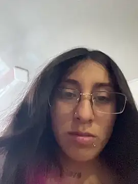 Violeet-Smith online show from January 6, 6:44 pm