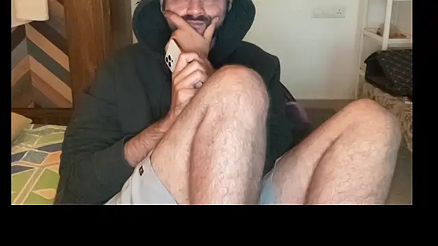 Snapshot of MakeMeAwareAah chatting on December 15, 3:49 pm MakeMeAwareAah online show from December 15, 3:49 pm