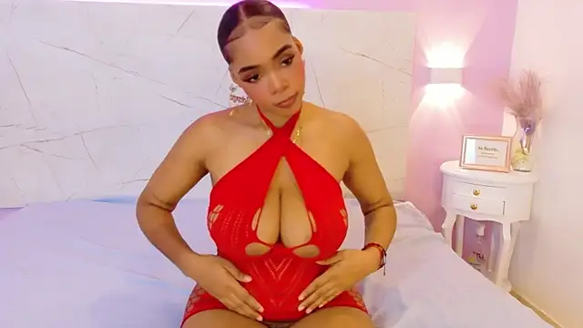 Lorraine Jackson online show from November 10, 1:21 pm