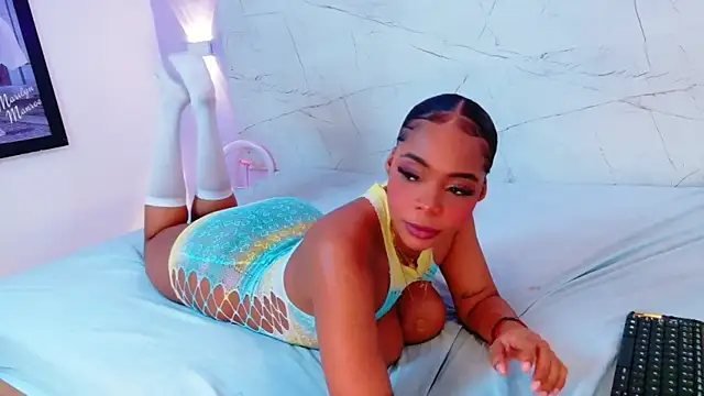 Lorraine Jackson online show from November 12, 12:05 pm