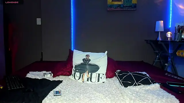 cleoo jhonny online show from March 24, 12:15 am