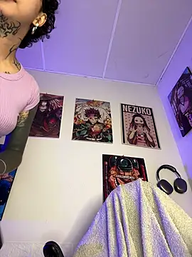 Abby Evanns1 online show from April 18, 2:32 pm