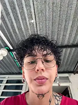 Abby Evanns1 online show from April 19, 1:43 pm