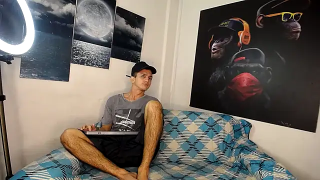 Snapshot of jfkpussy chatting on December 14, 4:56 pm jfkpussy online show from December 14, 4:56 pm