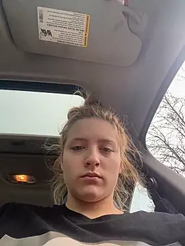 xoxokehlani online show from March 25, 8:48 pm