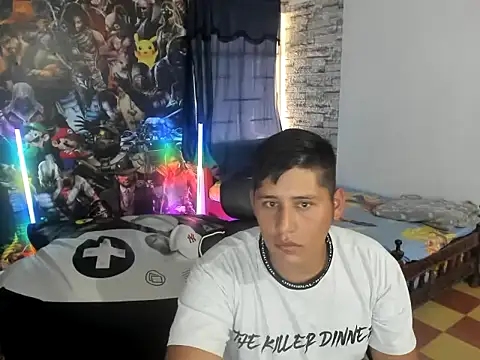 maiker lozano  online show from October 22, 5:56 pm