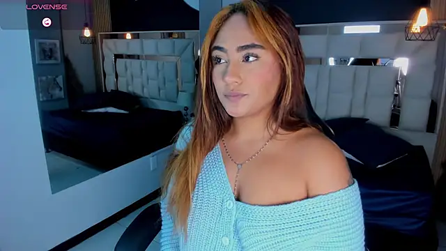 AnguelJones online show from October 28, 4:05 am