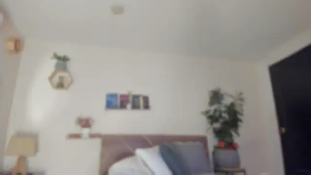 YariRose online show from February 23, 2:03 pm