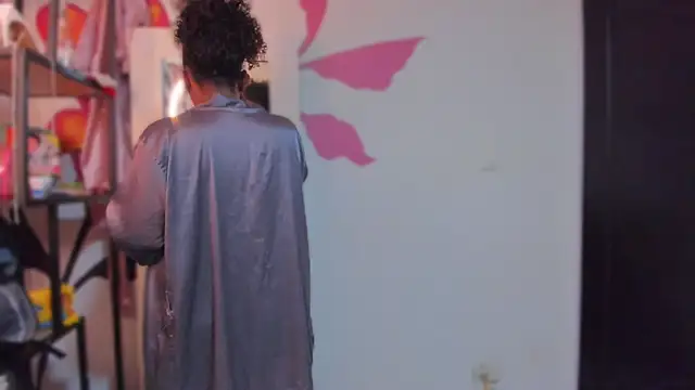 YariRose online show from March 10, 2:33 pm