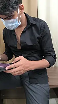 Snapshot of adi8210 chatting on November 14, 12:26 pm adi8210 online show from November 14, 12:26 pm