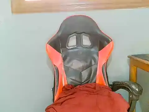 DevilDgrim online show from June 3, 12:30 pm