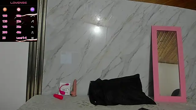 Sasha Blonde online show from November 24, 10:31 pm