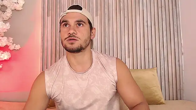 Snapshot of Jake_muller1 chatting on November 9, 3:38 am Jake muller1 online show from November 9, 3:38 am